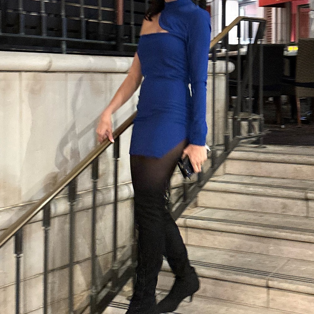 Revolve H:ours Crawley mini dress